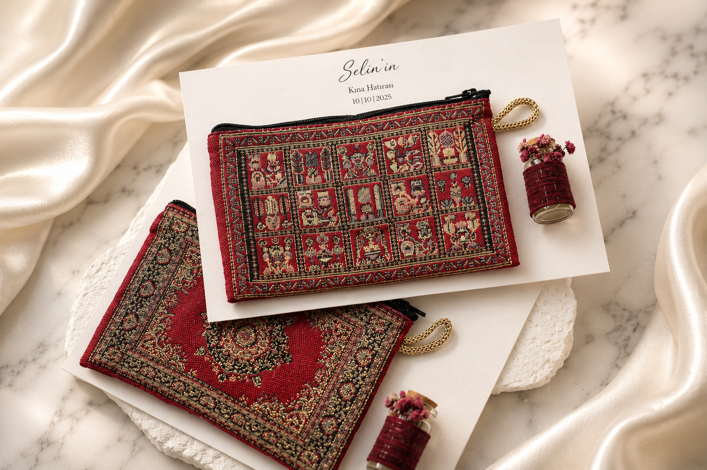 Coffret souvenir personnalisé porte-monnaie et fiole de henné