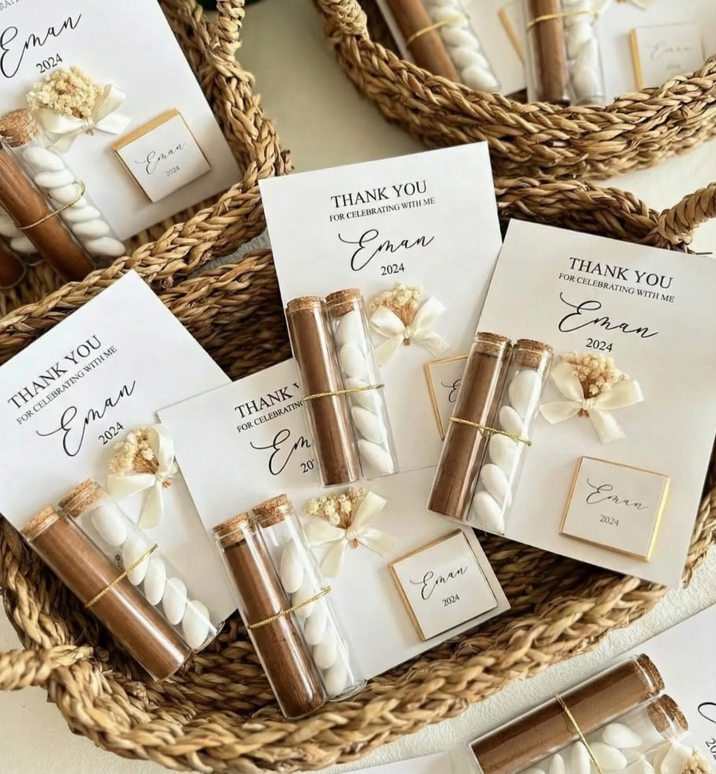 Trio Gourmandes : Coffret Cadeau Invité Café, Dragées & Chocolat Personnalisé