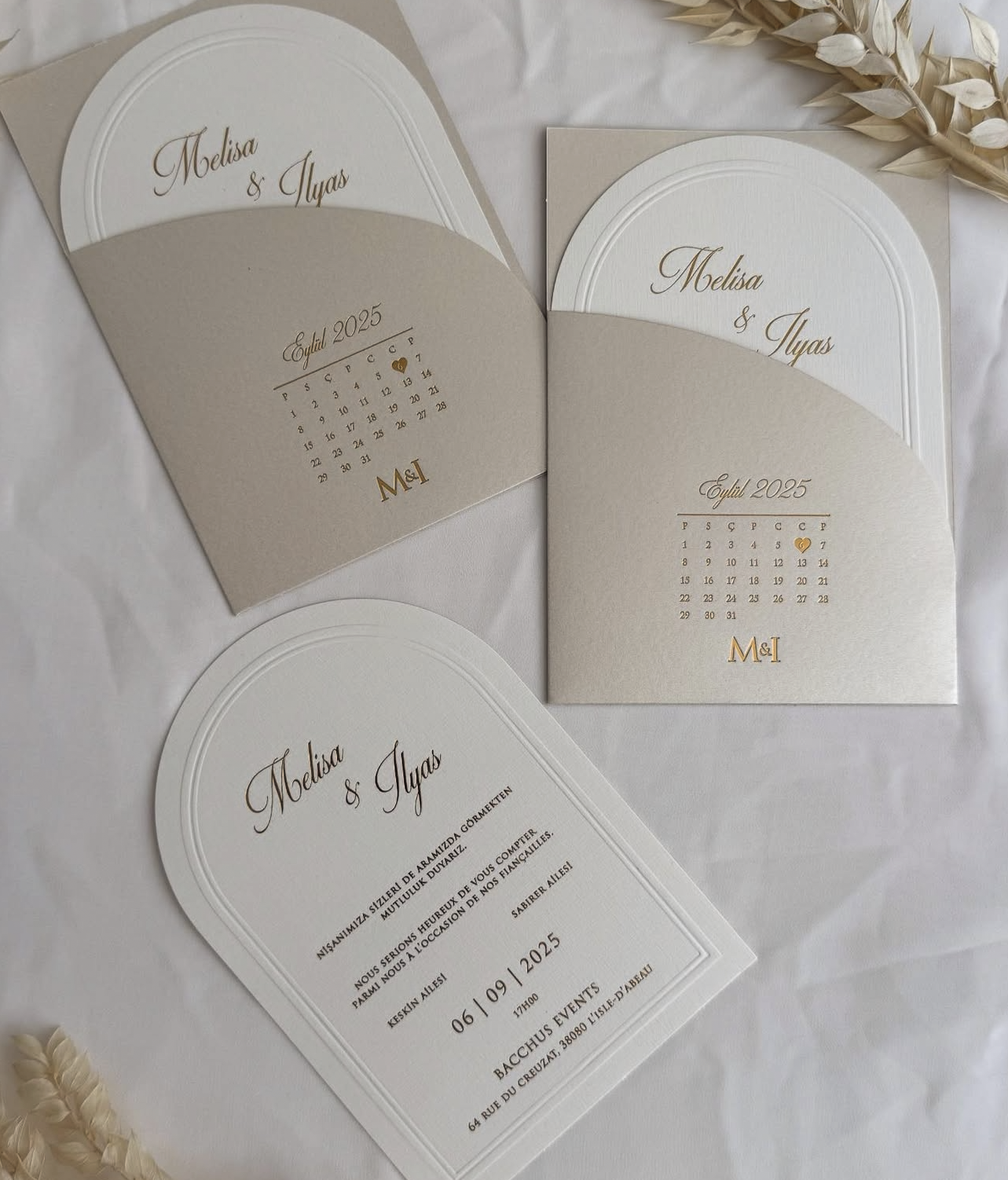 Faire-part de Mariage "Douceur Nude" - Format Arche & Pochette Dorée