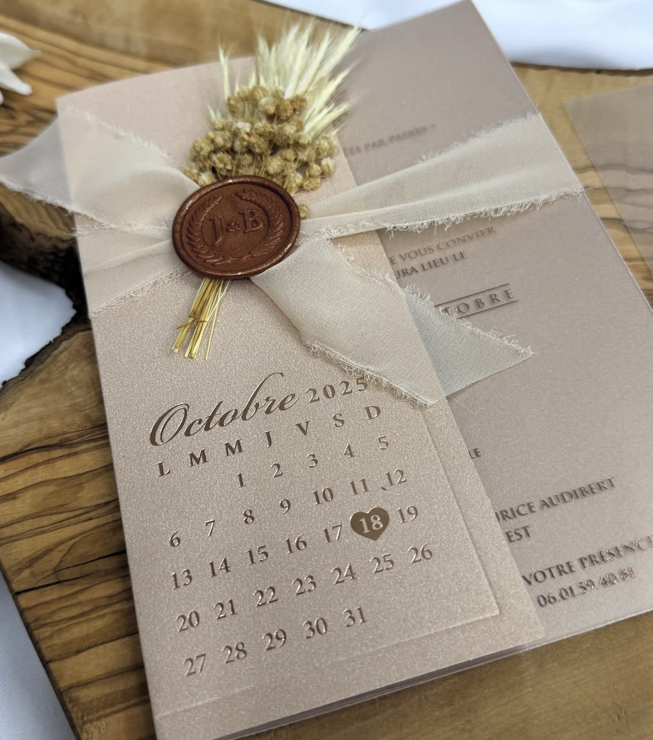 Faire-part "Chaleur Nude" - Nude Gaufré et Sceau de Cire Cuivré