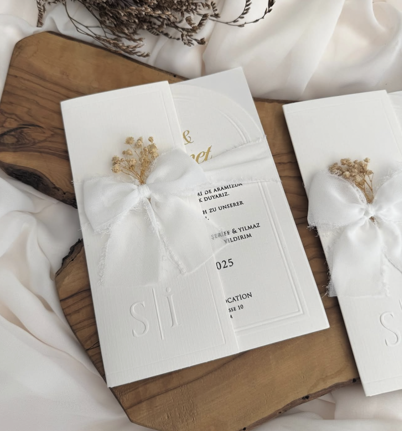 Faire-part de Mariage "Pliable Arche" - La simplicité des Couleurs et de la Forme