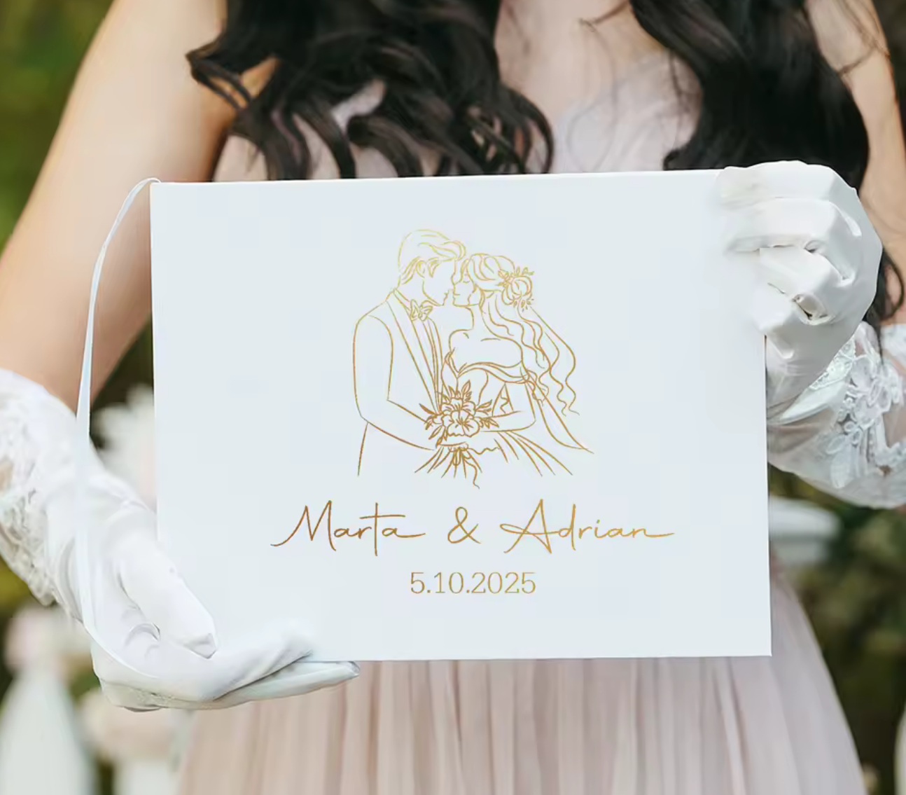 Livre d’Or « Élégant » – Finition Or Personnalisable