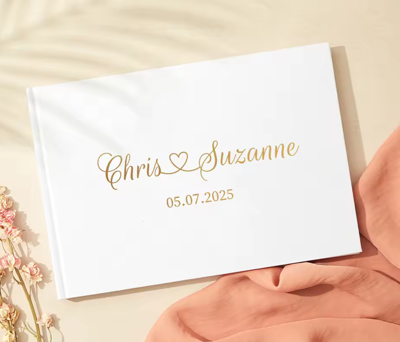 Livre d’Or « Élégant » – Finition Or Personnalisable