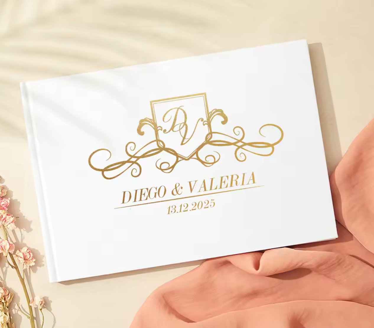 Livre d’Or « Élégant » – Finition Or Personnalisable